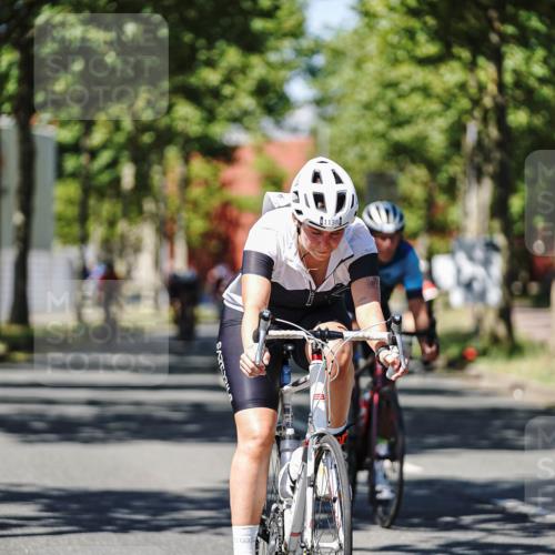 09.08.2026 - GEWOBA Citytriathlon Bremen Michael Burmester http://msf.ph/oto/9948401 09.08.2026 12:35:12 Radfahren 555, 574, 598, 609, 624, 778, 804, 807, 826, 846, 1138 meine-sportfotos.de