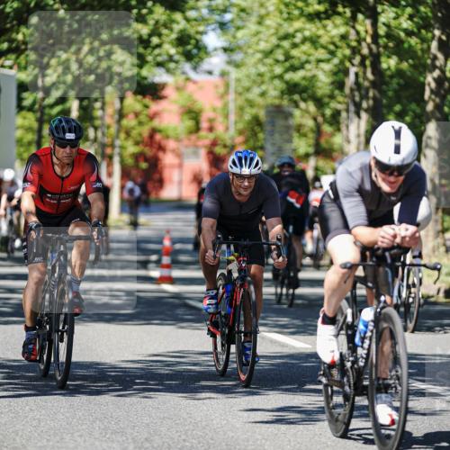 09.08.2026 - GEWOBA Citytriathlon Bremen Michael Burmester http://msf.ph/oto/9948405 09.08.2026 12:35:17 Radfahren 555, 574, 598, 600, 609, 624, 739, 773, 778, 804, 807, 826, 846, 987, 1138 meine-sportfotos.de