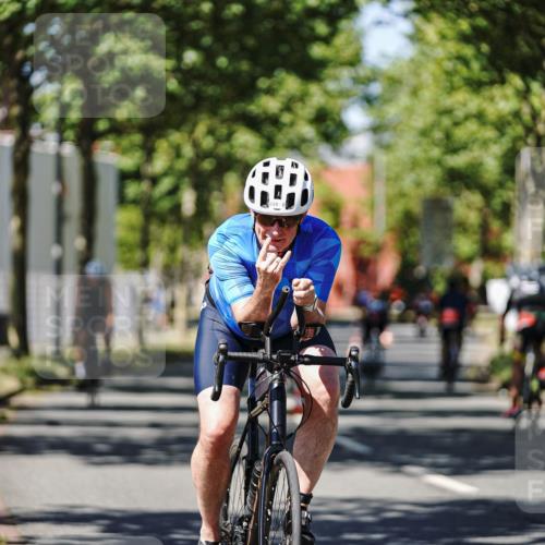09.08.2026 - GEWOBA Citytriathlon Bremen Michael Burmester http://msf.ph/oto/9948426 09.08.2026 12:35:42 Radfahren 552, 758, 814, 895 meine-sportfotos.de