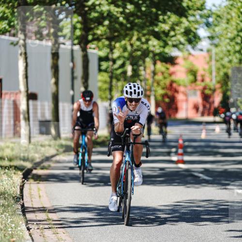 09.08.2026 - GEWOBA Citytriathlon Bremen Michael Burmester http://msf.ph/oto/9948442 09.08.2026 12:35:56 Radfahren 564, 595, 737, 758, 803, 820, 869, 895, 901, 918, 1009, 1155 meine-sportfotos.de