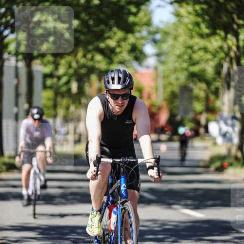 09.08.2026 - GEWOBA Citytriathlon Bremen Michael Burmester http://msf.ph/oto/9948452 09.08.2026 12:36:01 Radfahren 564, 565, 595, 737, 803, 820, 869, 901, 918, 981, 1009, 1155 meine-sportfotos.de
