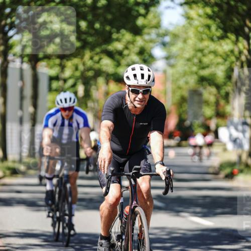 09.08.2026 - GEWOBA Citytriathlon Bremen Michael Burmester http://msf.ph/oto/9948465 09.08.2026 12:36:11 Radfahren 560, 562, 564, 565, 682, 737, 781, 901, 918, 948, 981, 1009, 1110, 1119, 1155 meine-sportfotos.de