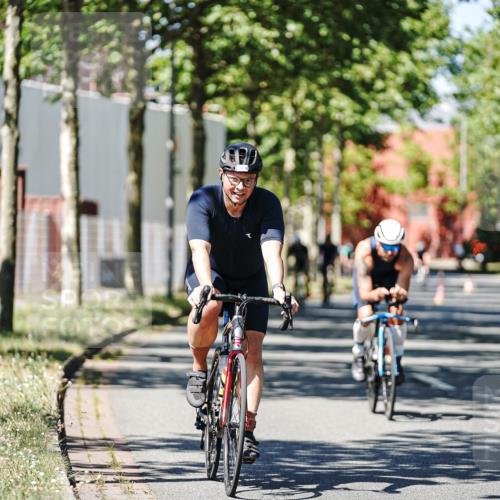 09.08.2026 - GEWOBA Citytriathlon Bremen Michael Burmester http://msf.ph/oto/9948482 09.08.2026 12:36:19 Radfahren 560, 562, 565, 668, 673, 682, 748, 780, 781, 864, 948, 981, 1110, 1119, 1139 meine-sportfotos.de