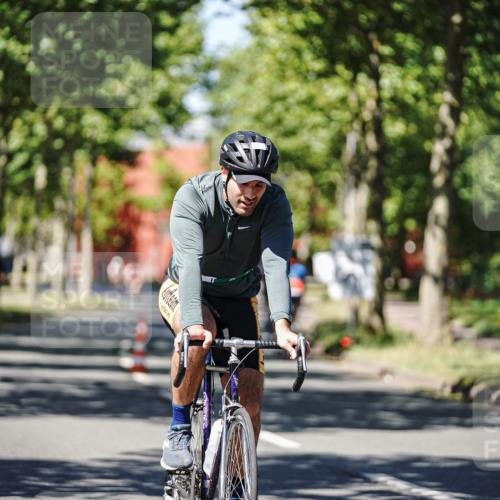 09.08.2026 - GEWOBA Citytriathlon Bremen Michael Burmester http://msf.ph/oto/9948503 09.08.2026 12:36:37 Radfahren 653, 673, 699, 749, 780, 864, 979, 1005, 1118, 1129, 1146 meine-sportfotos.de