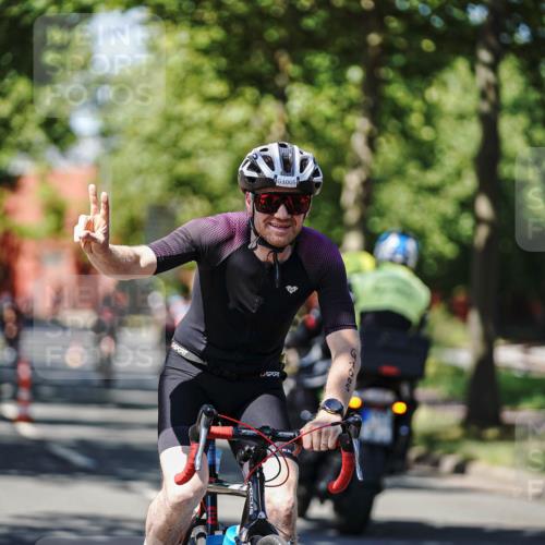 09.08.2026 - GEWOBA Citytriathlon Bremen Michael Burmester http://msf.ph/oto/9948511 09.08.2026 12:36:42 Radfahren 653, 699, 861, 970, 979, 1005, 1129, 1146 meine-sportfotos.de