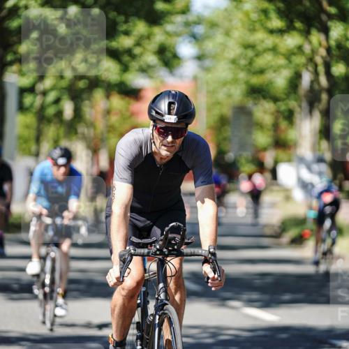 09.08.2026 - GEWOBA Citytriathlon Bremen Michael Burmester http://msf.ph/oto/9948557 09.08.2026 12:37:17 Radfahren 566, 568, 728, 744, 787, 788, 790, 792, 812, 839, 938, 1126, 1142 meine-sportfotos.de