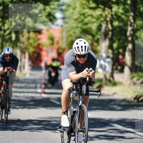 09.08.2026 - GEWOBA Citytriathlon Bremen Michael Burmester http://msf.ph/oto/9948591 09.08.2026 12:37:50 Radfahren 559, 571, 639, 687, 727, 745, 1114 meine-sportfotos.de