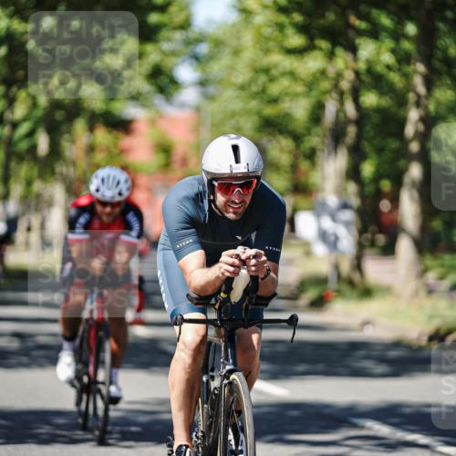 09.08.2026 - GEWOBA Citytriathlon Bremen Michael Burmester http://msf.ph/oto/9948593 09.08.2026 12:37:50 Radfahren 559, 571, 639, 687, 727, 745, 1114 meine-sportfotos.de