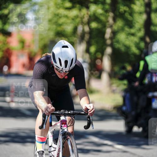09.08.2026 - GEWOBA Citytriathlon Bremen Michael Burmester http://msf.ph/oto/9948599 09.08.2026 12:37:55 Radfahren 559, 571, 687, 745, 763, 897, 1017, 1113, 1114 meine-sportfotos.de