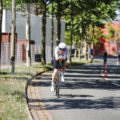 09.08.2026 - GEWOBA Citytriathlon Bremen Michael Burmester http://msf.ph/oto/9948611 09.08.2026 12:38:06 Radfahren 559, 603, 763, 806, 897, 911, 960, 1017, 1113 meine-sportfotos.de