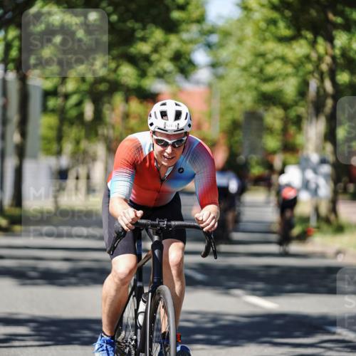 09.08.2026 - GEWOBA Citytriathlon Bremen Michael Burmester http://msf.ph/oto/9948638 09.08.2026 12:38:27 Radfahren 541, 570, 596, 623, 637, 672, 695, 762, 886, 912 meine-sportfotos.de