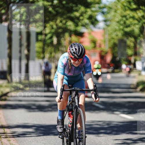 09.08.2026 - GEWOBA Citytriathlon Bremen Michael Burmester http://msf.ph/oto/9948642 09.08.2026 12:38:34 Radfahren 541, 570, 572, 623, 637, 695, 838, 844, 912, 1111, 1156 meine-sportfotos.de