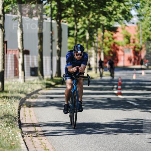 09.08.2026 - GEWOBA Citytriathlon Bremen Michael Burmester http://msf.ph/oto/9948658 09.08.2026 12:38:44 Radfahren 572, 577, 625, 637, 667, 798, 838, 844, 912, 1003, 1111, 1156 meine-sportfotos.de