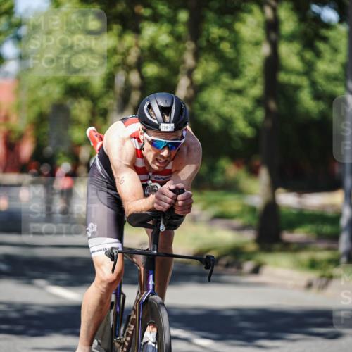 09.08.2026 - GEWOBA Citytriathlon Bremen Michael Burmester http://msf.ph/oto/9948677 09.08.2026 12:39:01 Radfahren 694, 759, 770, 776, 798, 902, 931, 1124 meine-sportfotos.de