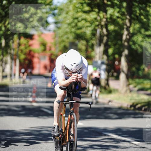 09.08.2026 - GEWOBA Citytriathlon Bremen Michael Burmester http://msf.ph/oto/9948678 09.08.2026 12:39:03 Radfahren 694, 759, 770, 776, 902, 931, 1124 meine-sportfotos.de