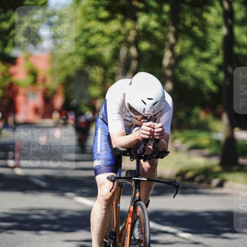 09.08.2026 - GEWOBA Citytriathlon Bremen Michael Burmester http://msf.ph/oto/9948680 09.08.2026 12:39:03 Radfahren 694, 759, 770, 776, 902, 931, 1124 meine-sportfotos.de