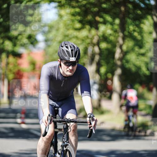 09.08.2026 - GEWOBA Citytriathlon Bremen Michael Burmester http://msf.ph/oto/9948698 09.08.2026 12:39:29 Radfahren 612, 656, 664, 705, 783, 817 meine-sportfotos.de