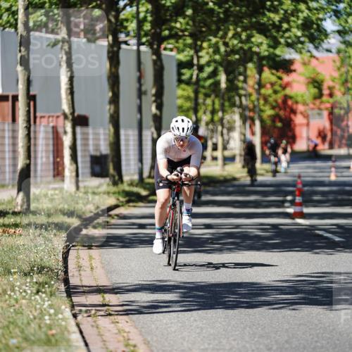 09.08.2026 - GEWOBA Citytriathlon Bremen Michael Burmester http://msf.ph/oto/9948707 09.08.2026 12:39:37 Radfahren 612, 656, 693, 783, 834, 840, 871, 896, 923 meine-sportfotos.de