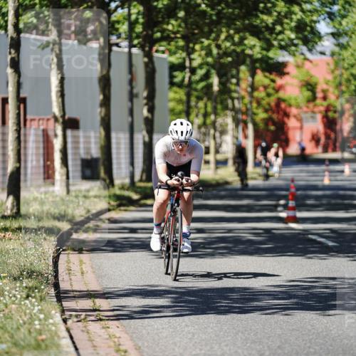 09.08.2026 - GEWOBA Citytriathlon Bremen Michael Burmester http://msf.ph/oto/9948708 09.08.2026 12:39:38 Radfahren 612, 656, 693, 783, 834, 840, 871, 896, 923, 998 meine-sportfotos.de