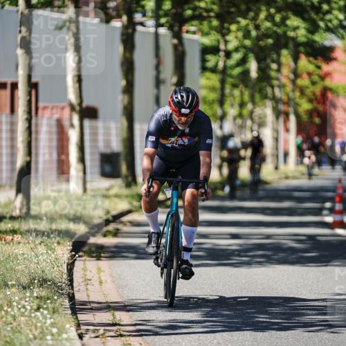 09.08.2026 - GEWOBA Citytriathlon Bremen Michael Burmester http://msf.ph/oto/9948725 09.08.2026 12:39:51 Radfahren 693, 696, 796, 834, 840, 871, 896, 923, 972, 998, 1154 meine-sportfotos.de