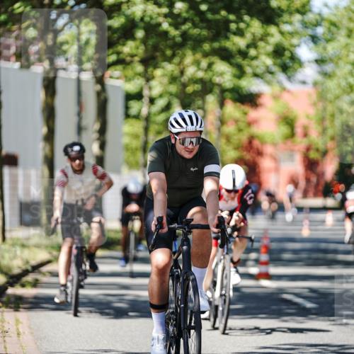09.08.2026 - GEWOBA Citytriathlon Bremen Michael Burmester http://msf.ph/oto/9948767 09.08.2026 12:40:16 Radfahren 626, 743, 761, 789, 953, 1115, 1127, 1132 meine-sportfotos.de