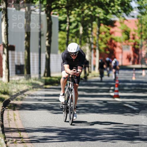 09.08.2026 - GEWOBA Citytriathlon Bremen Michael Burmester http://msf.ph/oto/9948773 09.08.2026 12:40:20 Radfahren 626, 707, 743, 761, 789, 819, 888, 953, 1115, 1127 meine-sportfotos.de