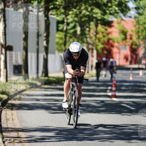 09.08.2026 - GEWOBA Citytriathlon Bremen Michael Burmester http://msf.ph/oto/9948774 09.08.2026 12:40:20 Radfahren 626, 707, 743, 761, 789, 819, 888, 953, 1115, 1127 meine-sportfotos.de