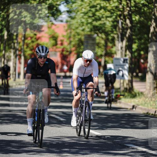 09.08.2026 - GEWOBA Citytriathlon Bremen Michael Burmester http://msf.ph/oto/9948779 09.08.2026 12:40:25 Radfahren 626, 671, 701, 707, 743, 789, 809, 819, 888, 919, 953, 954, 1115, 1127 meine-sportfotos.de