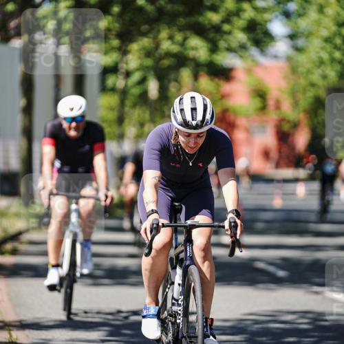 09.08.2026 - GEWOBA Citytriathlon Bremen Michael Burmester http://msf.ph/oto/9948783 09.08.2026 12:40:27 Radfahren 626, 671, 701, 707, 743, 789, 809, 819, 888, 919, 953, 954, 1115, 1127 meine-sportfotos.de
