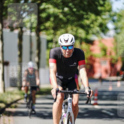 09.08.2026 - GEWOBA Citytriathlon Bremen Michael Burmester http://msf.ph/oto/9948784 09.08.2026 12:40:28 Radfahren 626, 671, 701, 707, 743, 789, 809, 819, 888, 919, 953, 954, 1115, 1127 meine-sportfotos.de