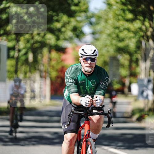 09.08.2026 - GEWOBA Citytriathlon Bremen Michael Burmester http://msf.ph/oto/9948793 09.08.2026 12:40:35 Radfahren 671, 701, 707, 809, 810, 819, 888, 919, 954, 1136 meine-sportfotos.de