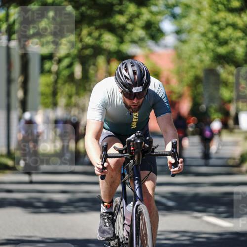 09.08.2026 - GEWOBA Citytriathlon Bremen Michael Burmester http://msf.ph/oto/9948798 09.08.2026 12:40:45 Radfahren 601, 620, 644, 651, 774, 805, 810, 976, 1136 meine-sportfotos.de