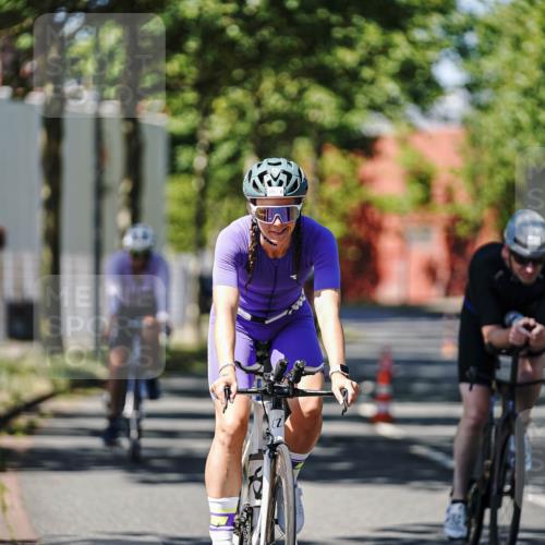 09.08.2026 - GEWOBA Citytriathlon Bremen Michael Burmester http://msf.ph/oto/9948804 09.08.2026 12:40:48 Radfahren 586, 601, 620, 644, 651, 774, 805, 810, 976, 1136 meine-sportfotos.de