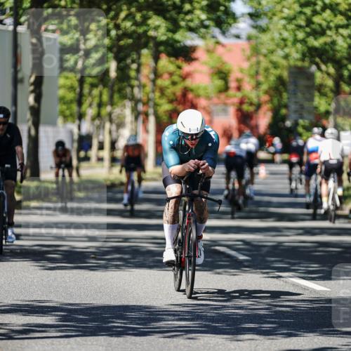 09.08.2026 - GEWOBA Citytriathlon Bremen Michael Burmester http://msf.ph/oto/9948813 09.08.2026 12:41:01 Radfahren 586, 601, 620, 644, 774, 800, 848, 889, 956, 1131 meine-sportfotos.de