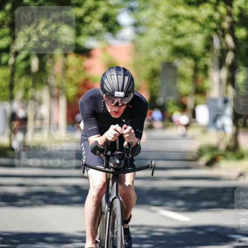 09.08.2026 - GEWOBA Citytriathlon Bremen Michael Burmester http://msf.ph/oto/9948824 09.08.2026 12:41:15 Radfahren 702, 858, 889, 956, 1131 meine-sportfotos.de
