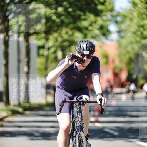 09.08.2026 - GEWOBA Citytriathlon Bremen Michael Burmester http://msf.ph/oto/9948838 09.08.2026 12:41:25 Radfahren 548, 602, 702, 711, 740, 858, 915, 982, 1020 meine-sportfotos.de