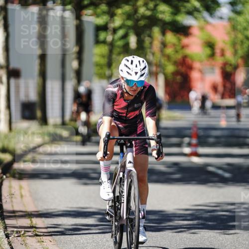 09.08.2026 - GEWOBA Citytriathlon Bremen Michael Burmester http://msf.ph/oto/9948850 09.08.2026 12:41:34 Radfahren 548, 602, 702, 711, 740, 766, 767, 873, 915, 933, 940, 982, 1020, 1121, 1159 meine-sportfotos.de