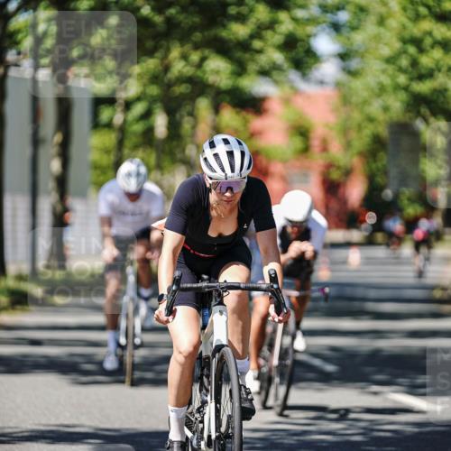 09.08.2026 - GEWOBA Citytriathlon Bremen Michael Burmester http://msf.ph/oto/9948853 09.08.2026 12:41:37 Radfahren 548, 602, 711, 731, 740, 766, 767, 873, 915, 933, 940, 1020, 1121, 1159 meine-sportfotos.de