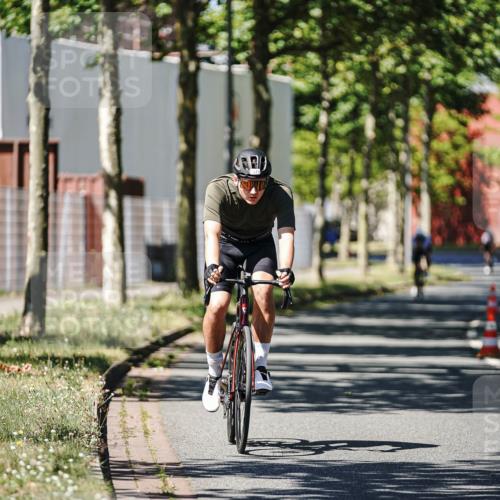 09.08.2026 - GEWOBA Citytriathlon Bremen Michael Burmester http://msf.ph/oto/9948870 09.08.2026 12:41:51 Radfahren 578, 684, 718, 731, 766, 873, 1121, 1123 meine-sportfotos.de