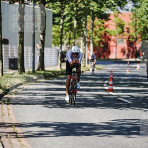 09.08.2026 - GEWOBA Citytriathlon Bremen Michael Burmester http://msf.ph/oto/9948875 09.08.2026 12:41:55 Radfahren 578, 684, 718, 731, 1107, 1123 meine-sportfotos.de