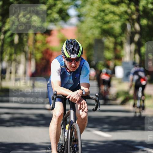 09.08.2026 - GEWOBA Citytriathlon Bremen Michael Burmester http://msf.ph/oto/9948906 09.08.2026 12:42:30 Radfahren 635, 768, 782, 870, 885, 966 meine-sportfotos.de