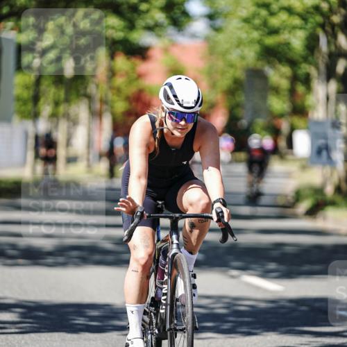 09.08.2026 - GEWOBA Citytriathlon Bremen Michael Burmester http://msf.ph/oto/9948936 09.08.2026 12:42:53 Radfahren 588, 681, 720, 785, 890, 942, 1104, 1140 meine-sportfotos.de
