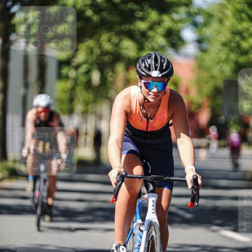 09.08.2026 - GEWOBA Citytriathlon Bremen Michael Burmester http://msf.ph/oto/9948962 09.08.2026 12:43:16 Radfahren 546, 558, 621, 649, 674, 700, 859, 887, 944, 945, 991, 996, 1108 meine-sportfotos.de