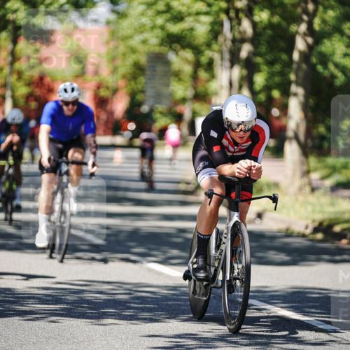 09.08.2026 - GEWOBA Citytriathlon Bremen Michael Burmester http://msf.ph/oto/9948970 09.08.2026 12:43:20 Radfahren 546, 558, 621, 674, 700, 732, 859, 887, 898, 944, 945, 989, 991, 996, 1105, 1108 meine-sportfotos.de