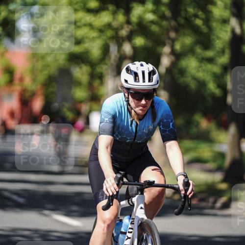 09.08.2026 - GEWOBA Citytriathlon Bremen Michael Burmester http://msf.ph/oto/9948976 09.08.2026 12:43:23 Radfahren 546, 558, 621, 643, 674, 700, 732, 859, 887, 898, 944, 945, 989, 991, 996, 1105, 1108, 1148 meine-sportfotos.de
