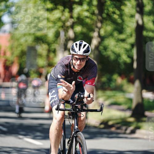 09.08.2026 - GEWOBA Citytriathlon Bremen Michael Burmester http://msf.ph/oto/9948999 09.08.2026 12:43:33 Radfahren 546, 621, 643, 700, 712, 732, 797, 898, 944, 989, 1105, 1108, 1148 meine-sportfotos.de