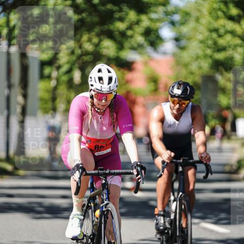 09.08.2026 - GEWOBA Citytriathlon Bremen Michael Burmester http://msf.ph/oto/9949020 09.08.2026 12:44:05 Radfahren 614, 660, 661, 891, 951, 974 meine-sportfotos.de