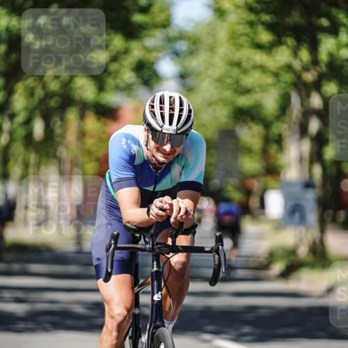 09.08.2026 - GEWOBA Citytriathlon Bremen Michael Burmester http://msf.ph/oto/9949025 09.08.2026 12:44:09 Radfahren 614, 660, 661, 714, 891, 951, 957, 974 meine-sportfotos.de