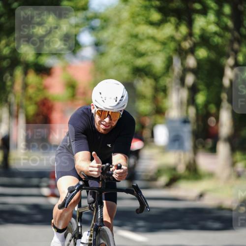 09.08.2026 - GEWOBA Citytriathlon Bremen Michael Burmester http://msf.ph/oto/9949029 09.08.2026 12:44:11 Radfahren 614, 660, 661, 714, 891, 951, 957, 974 meine-sportfotos.de