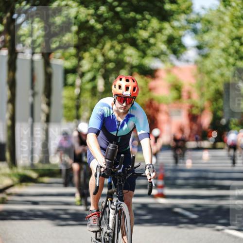 09.08.2026 - GEWOBA Citytriathlon Bremen Michael Burmester http://msf.ph/oto/9949049 09.08.2026 12:44:24 Radfahren 587, 629, 658, 660, 714, 779, 854, 957, 1014, 1106, 1122, 1152 meine-sportfotos.de